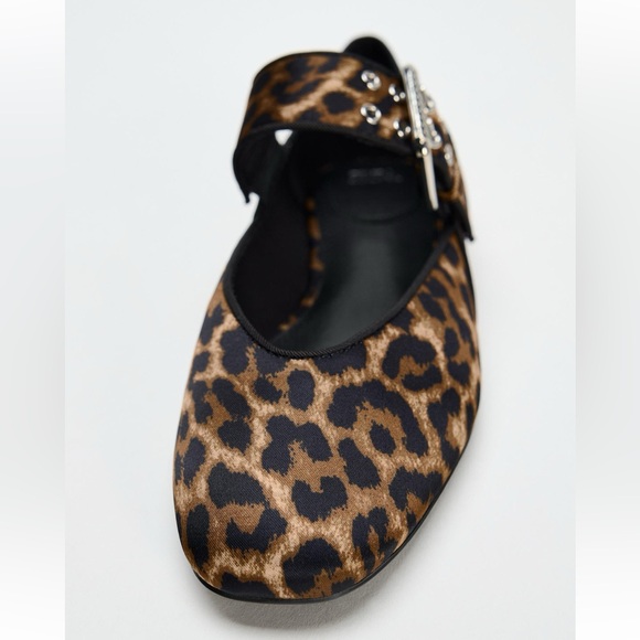 ZARA ANIMAL PRINT BALLET FLATS - Picture 3 of 5